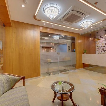The Beacon Hotel Вадодара Экстерьер фото