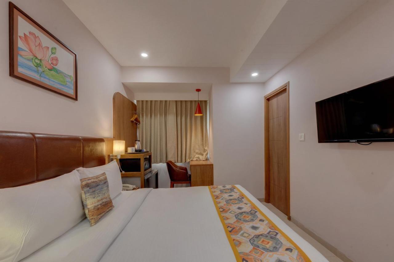 The Beacon Hotel Вадодара Экстерьер фото